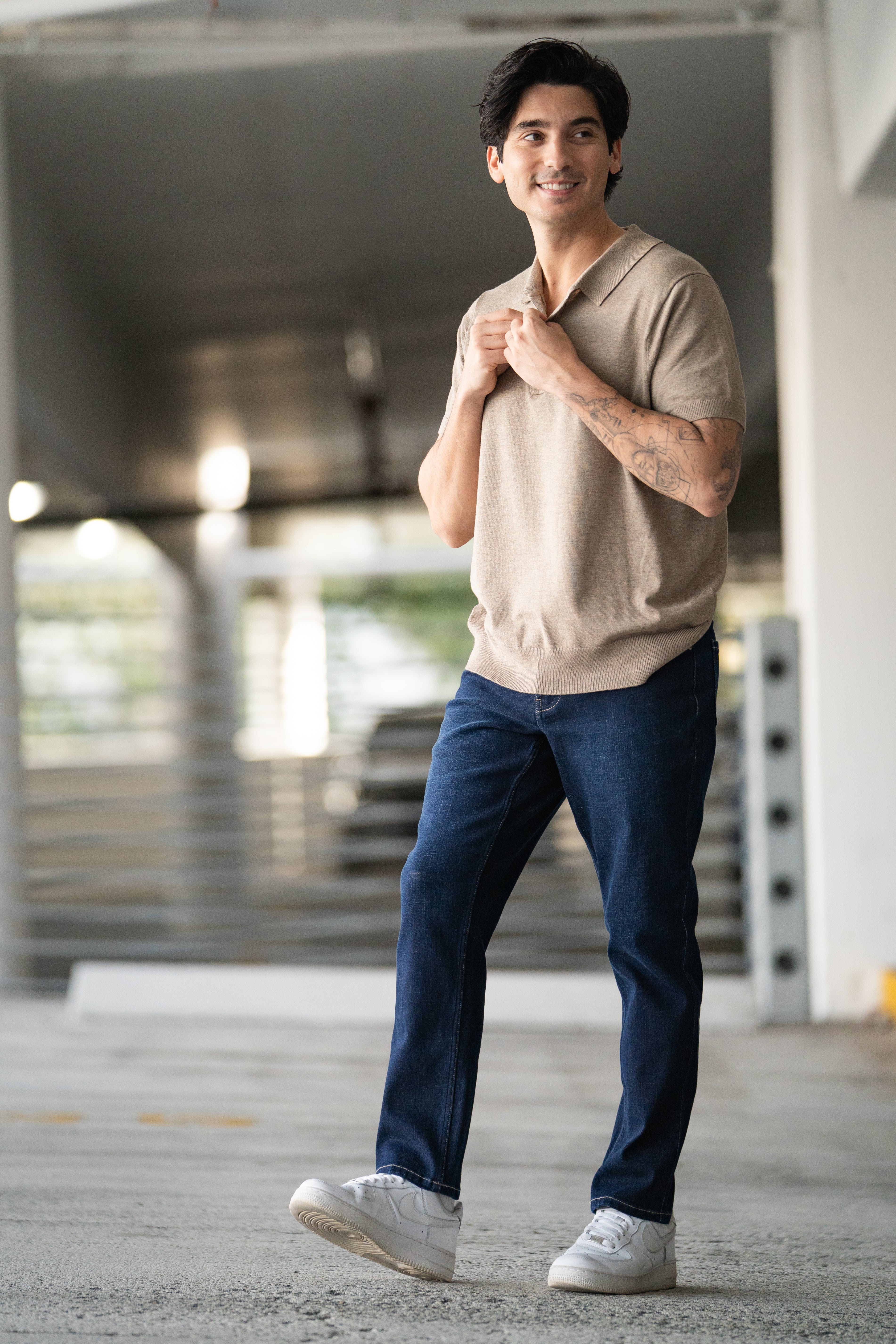 Straight Fit Stretch Jeans Dark Wash