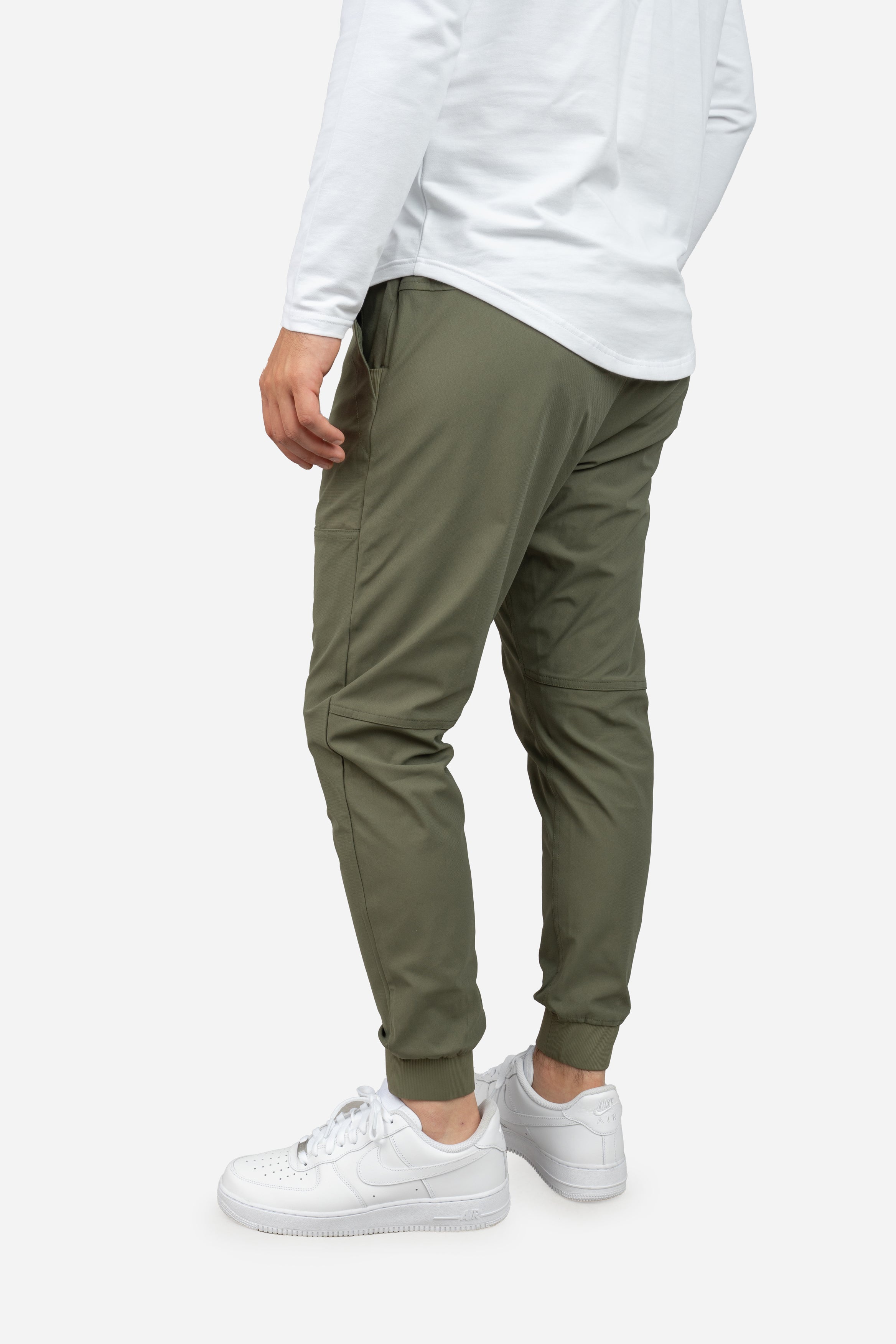 Pace Performance Jogger Olive