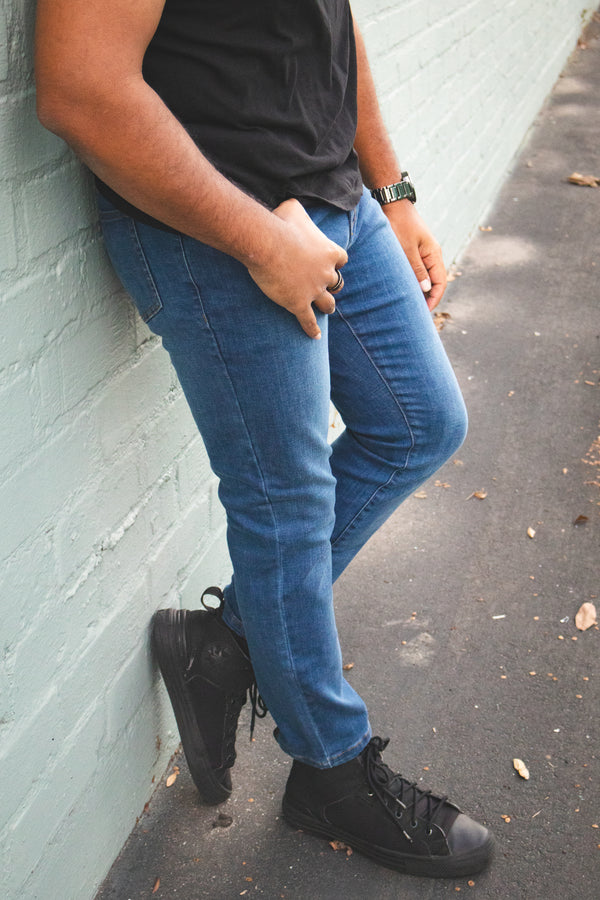 Core Extra Stretch Jeans Medium Wash