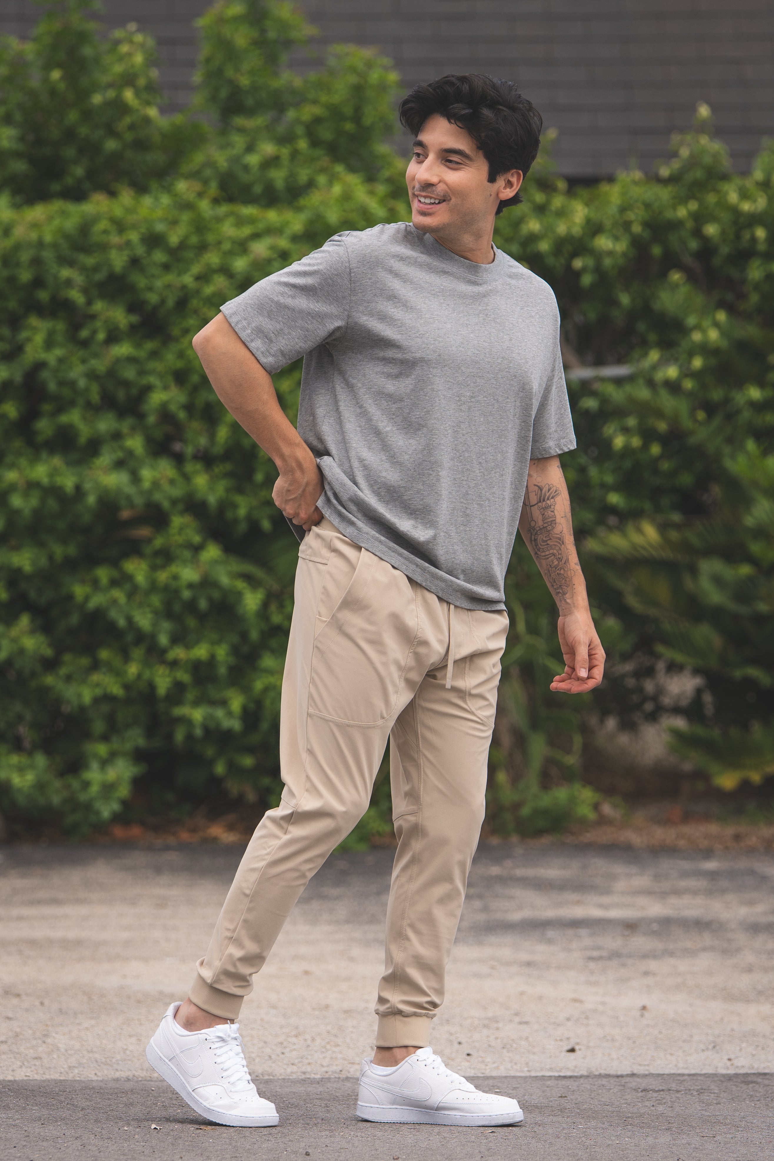 Pace Performance Jogger Khaki