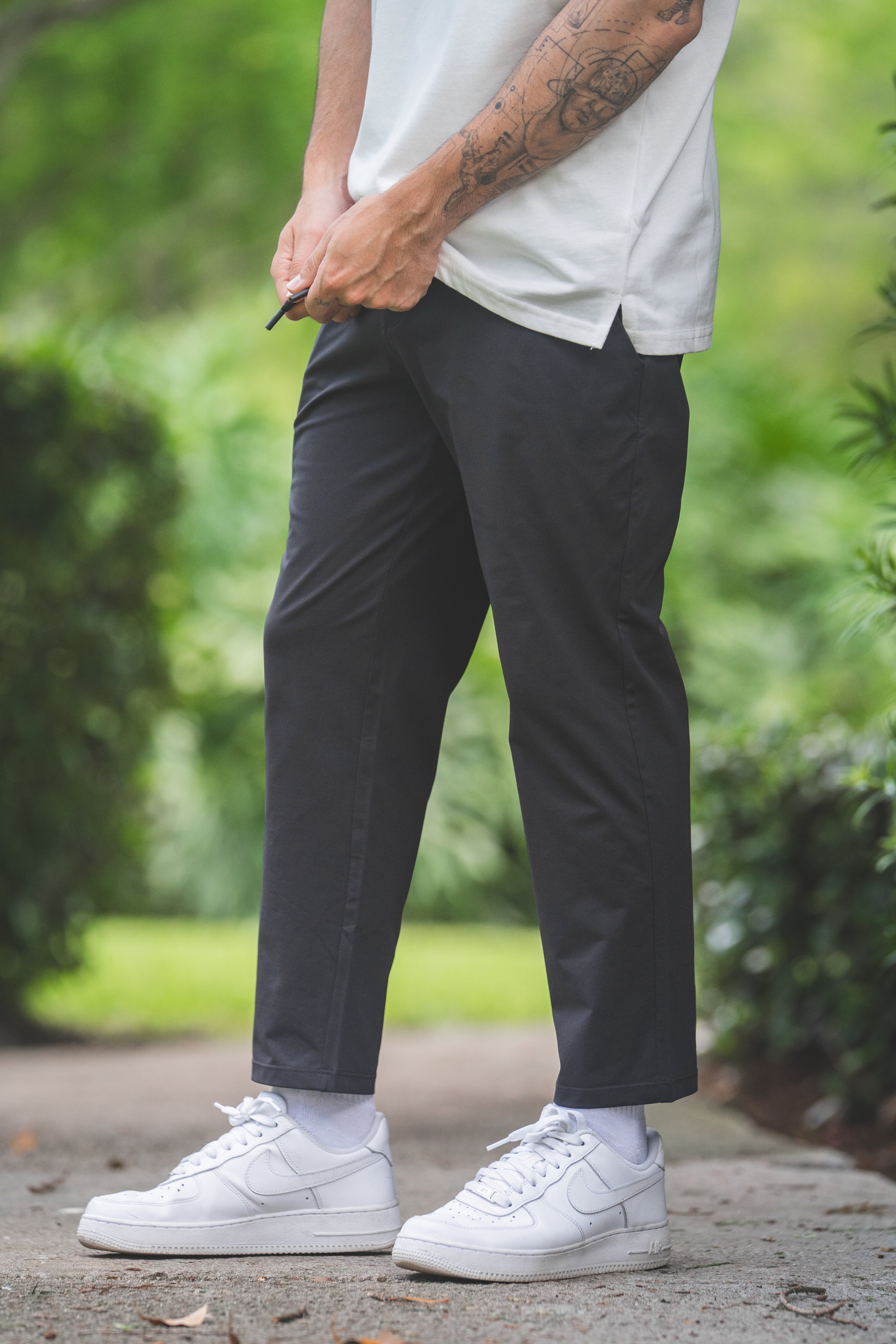 Superlight Easy Pants | Black | Under 510