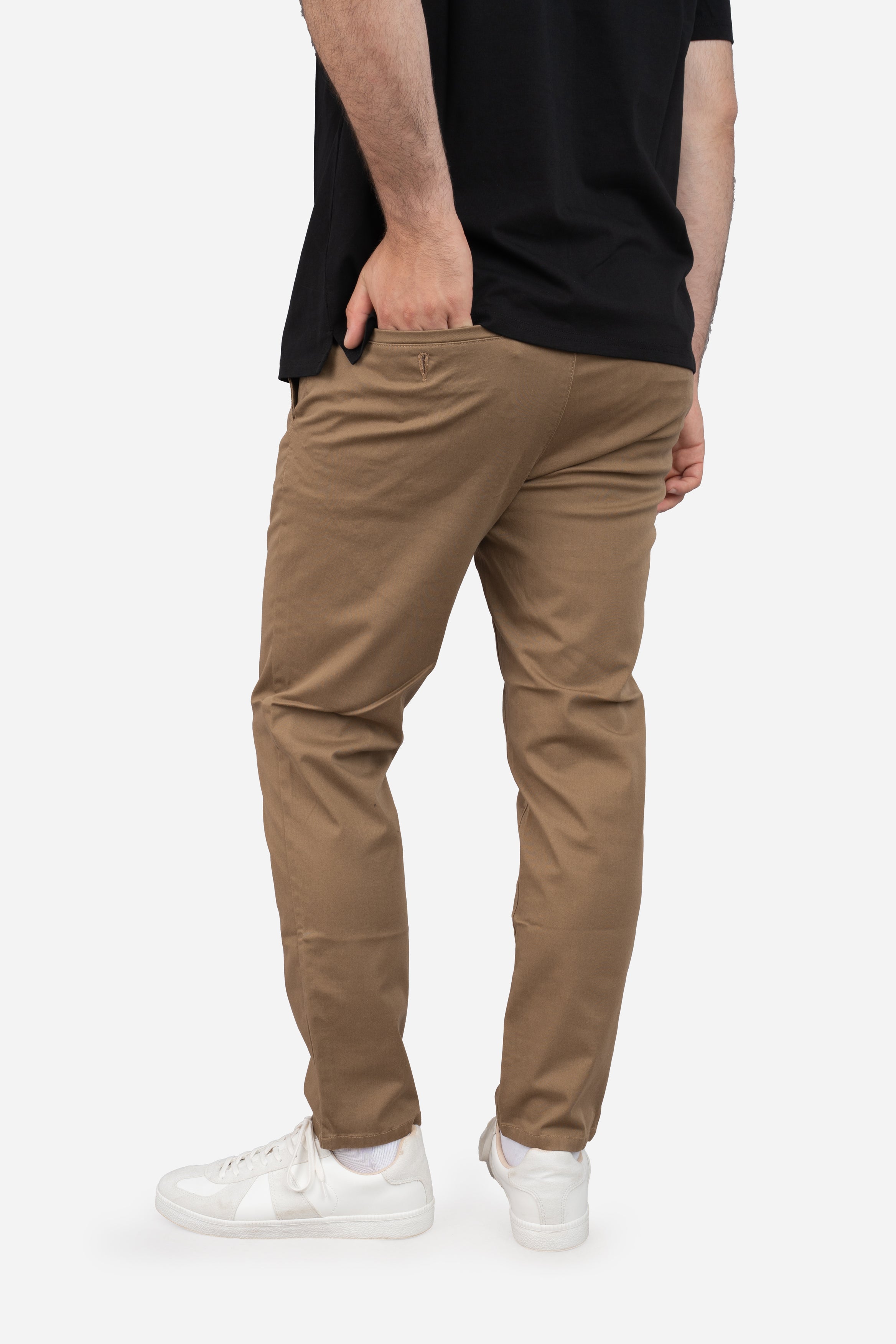 Extra Stretch Chino Almond