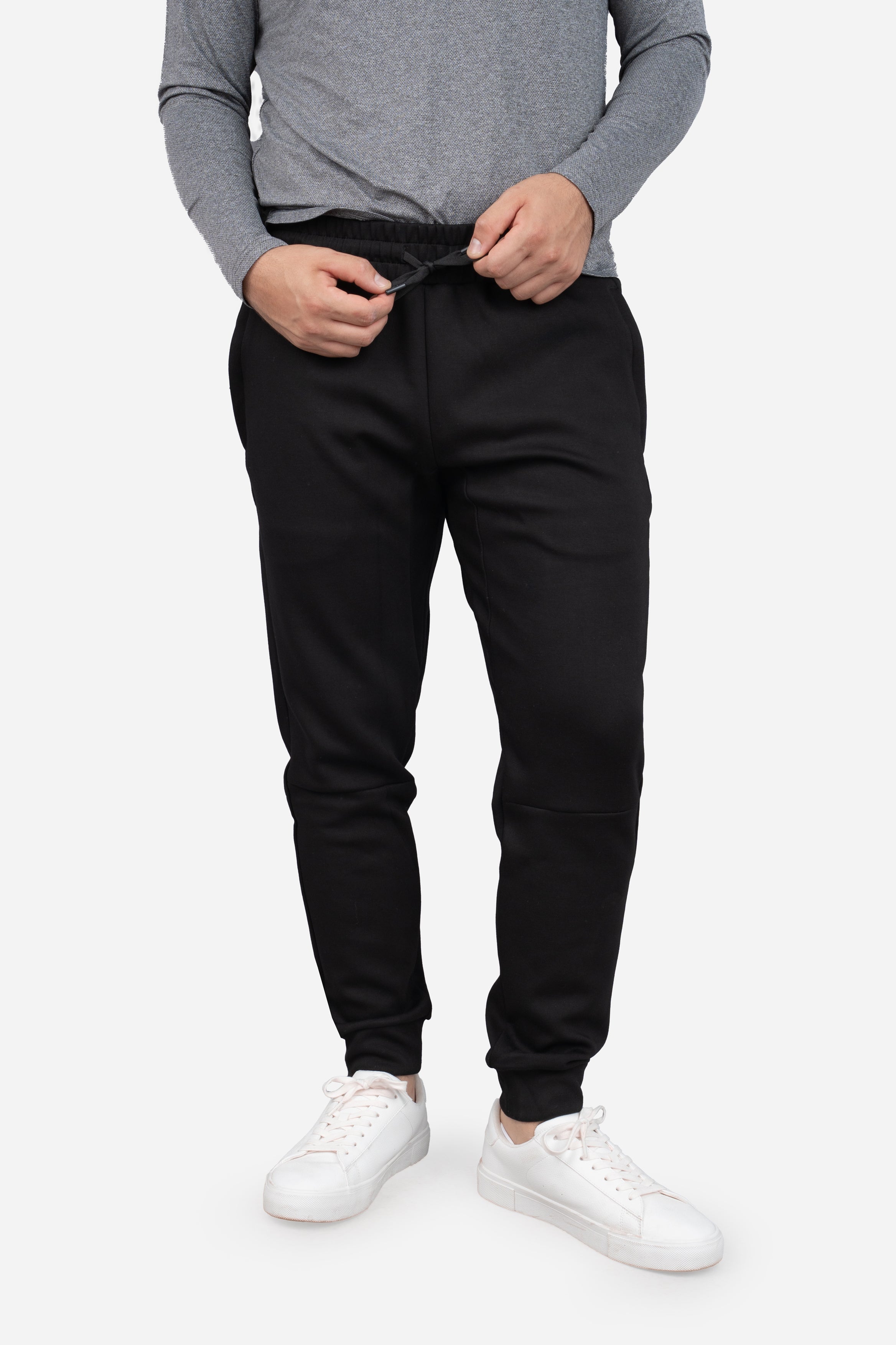 nike running joggers in black
