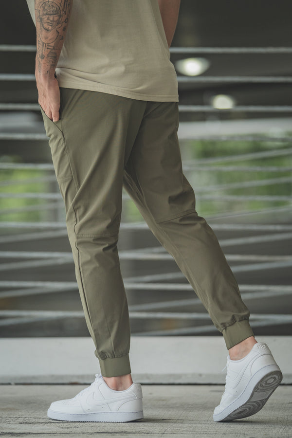 Pace Performance Jogger Olive