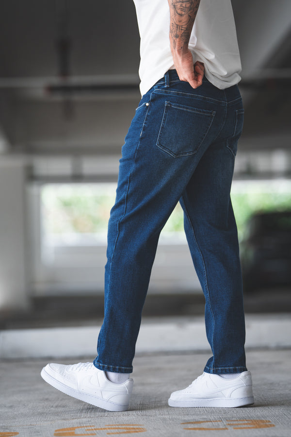 Straight Fit Stretch Jeans Medium Wash