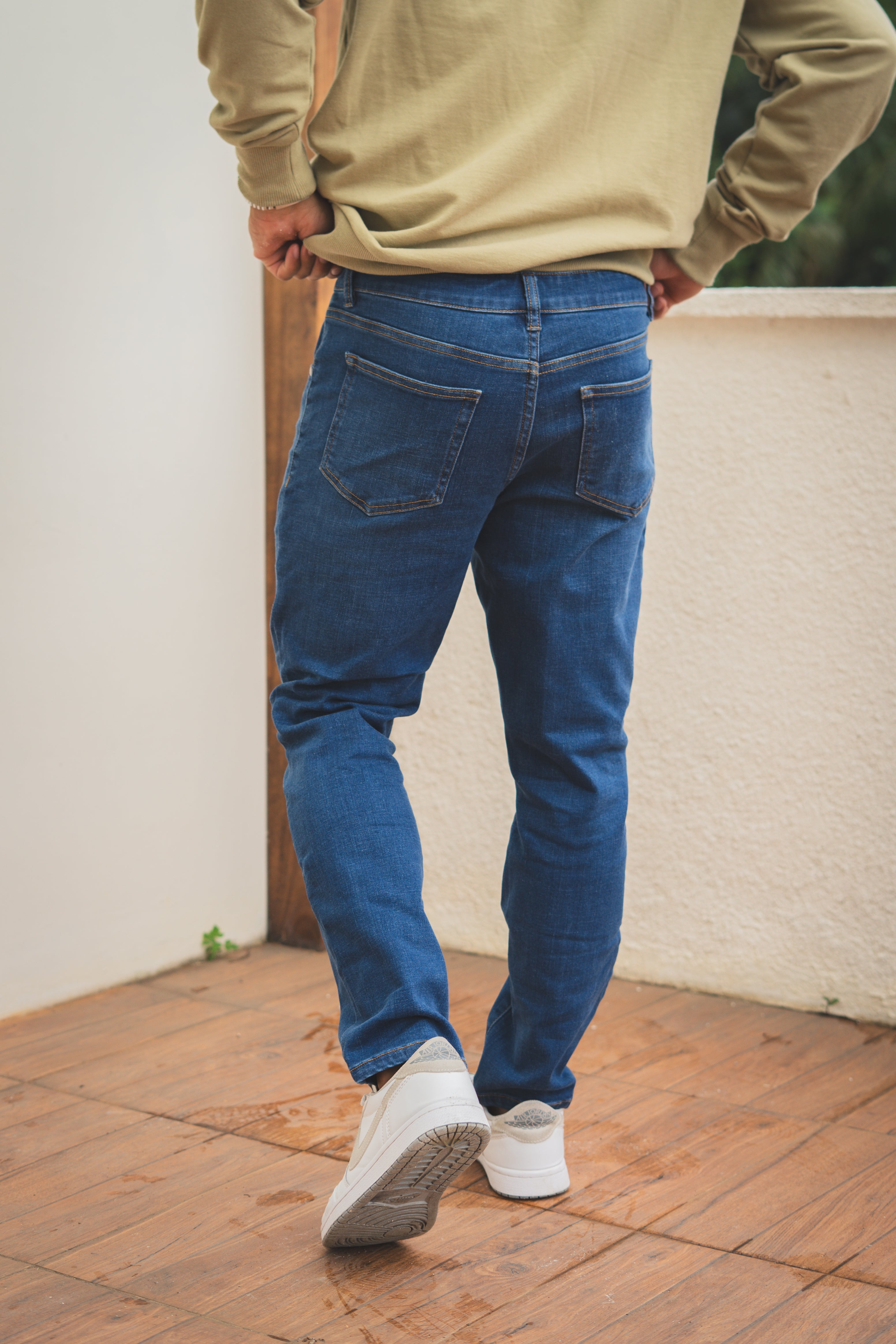 Core Extra Stretch Jeans Medium Wash