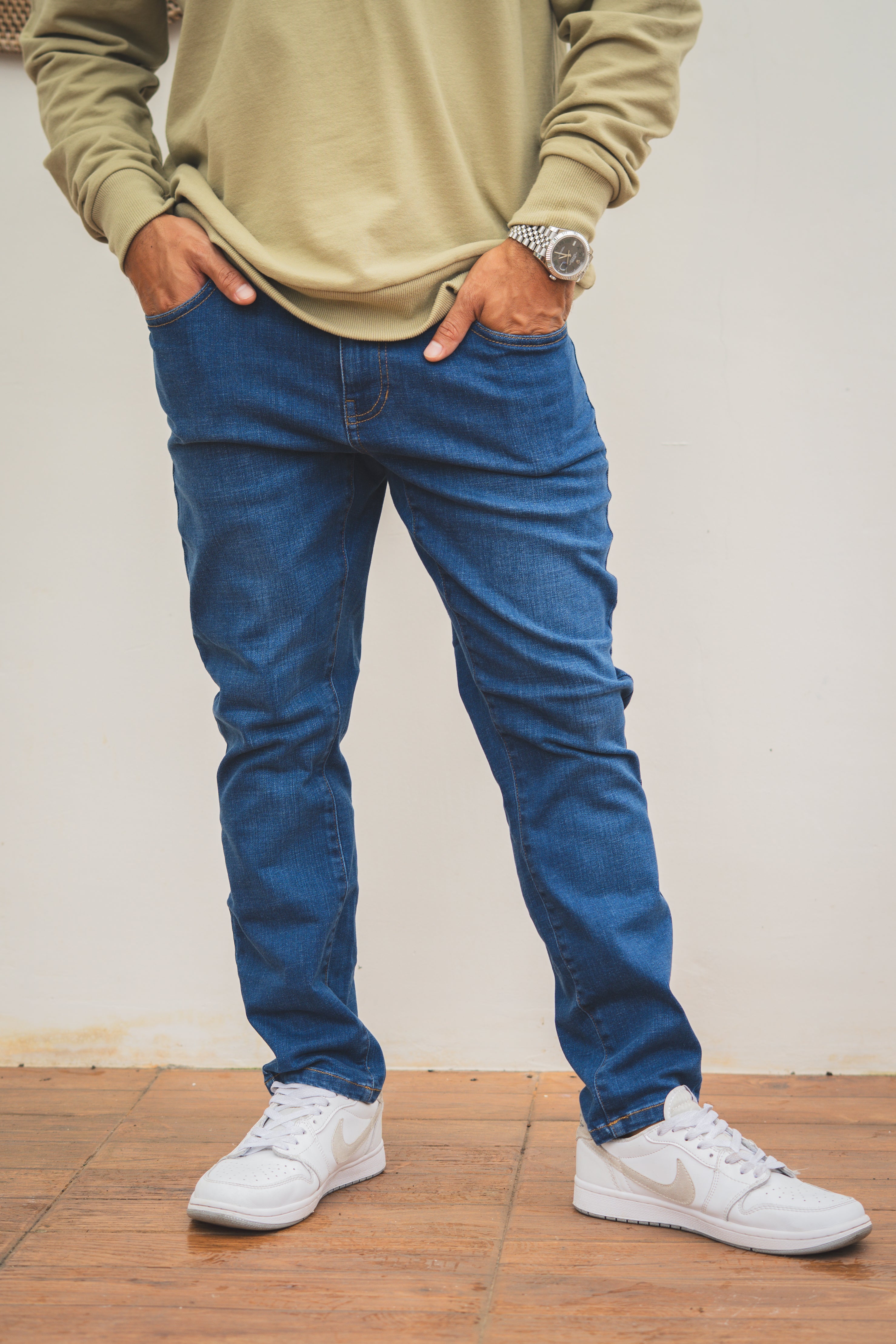 Core Extra Stretch Jeans Medium Wash