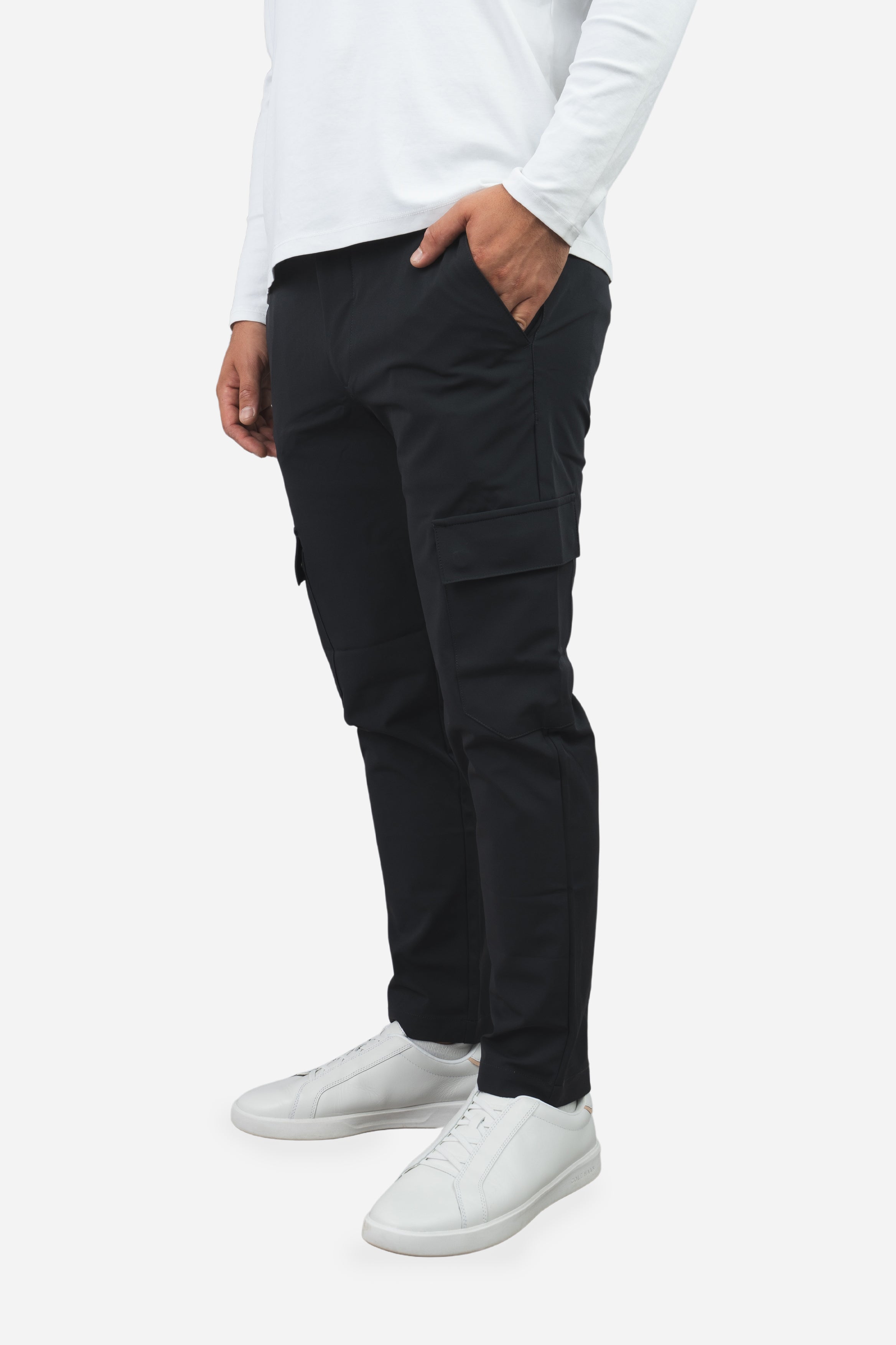 Tech Cargo Pants Black